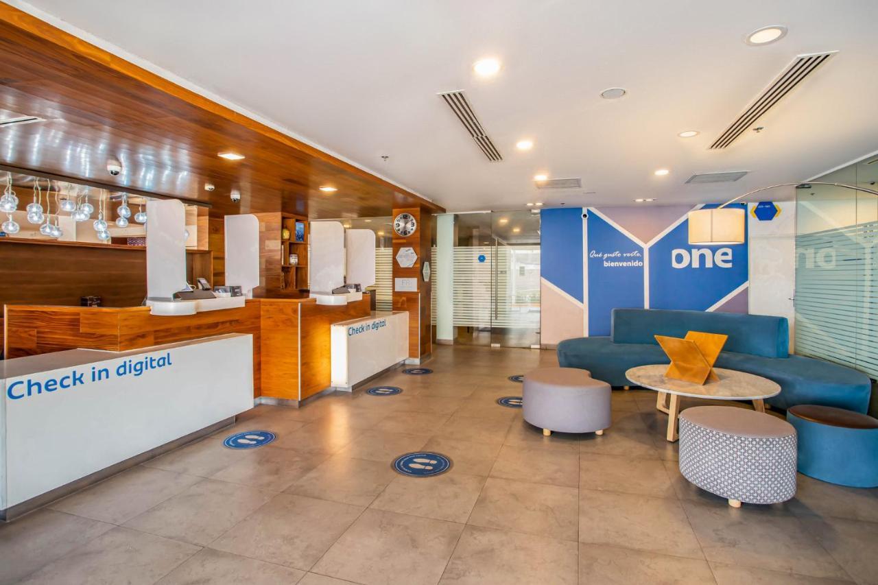 One Saltillo Aeropuerto Εξωτερικό φωτογραφία