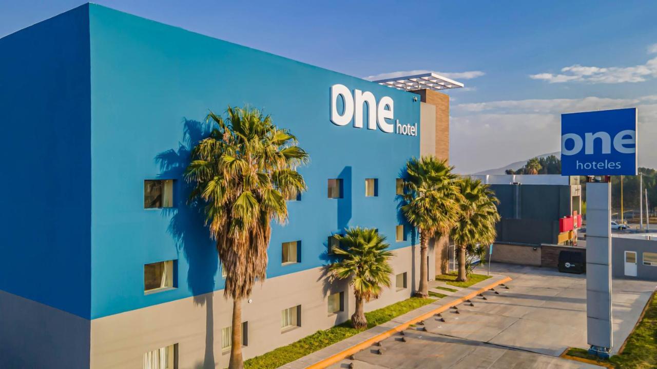 One Saltillo Aeropuerto Εξωτερικό φωτογραφία